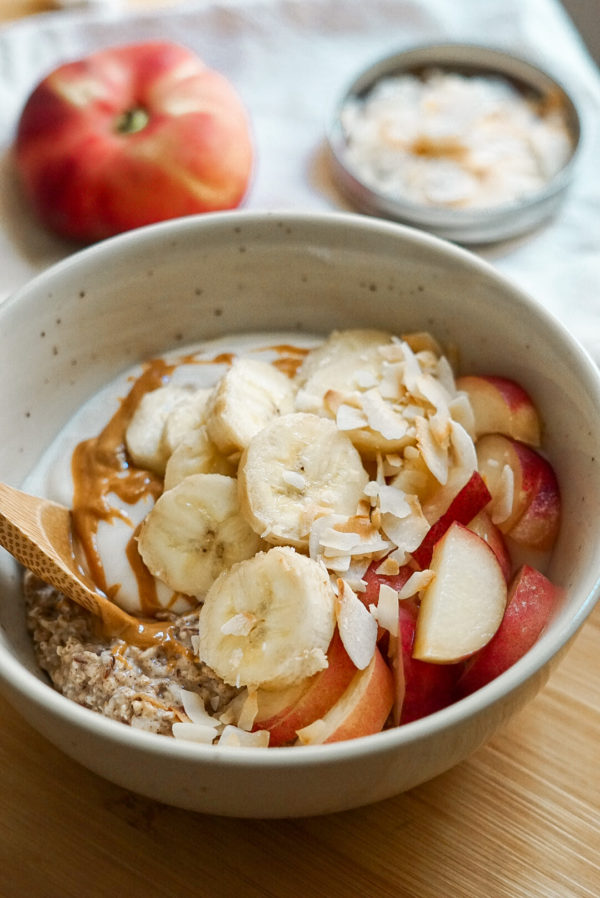 Maple Cinnamon and Almond Overnight Oats - Nikki Vegan