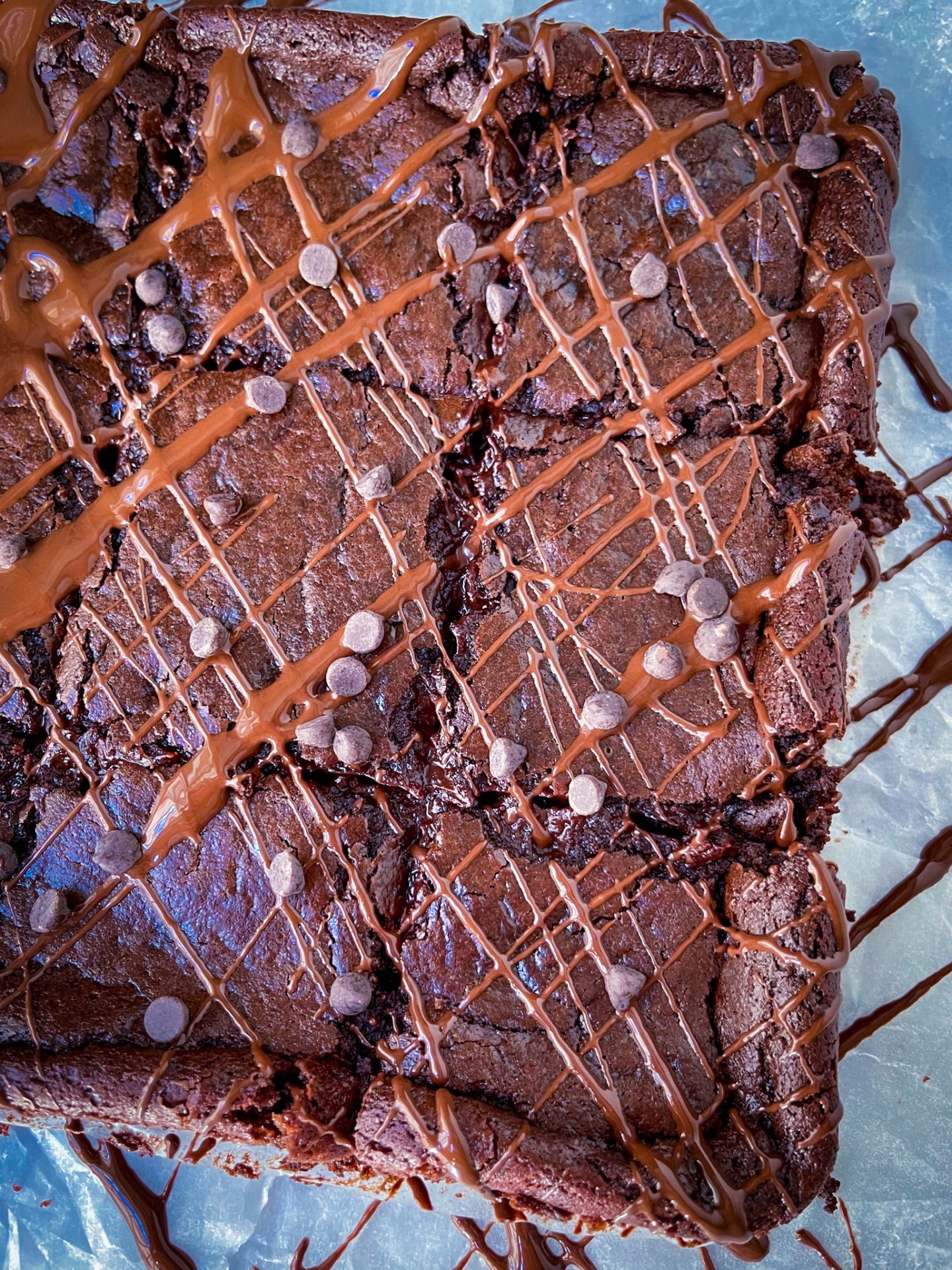 nut free eggless tahini brownies with chocolate chips