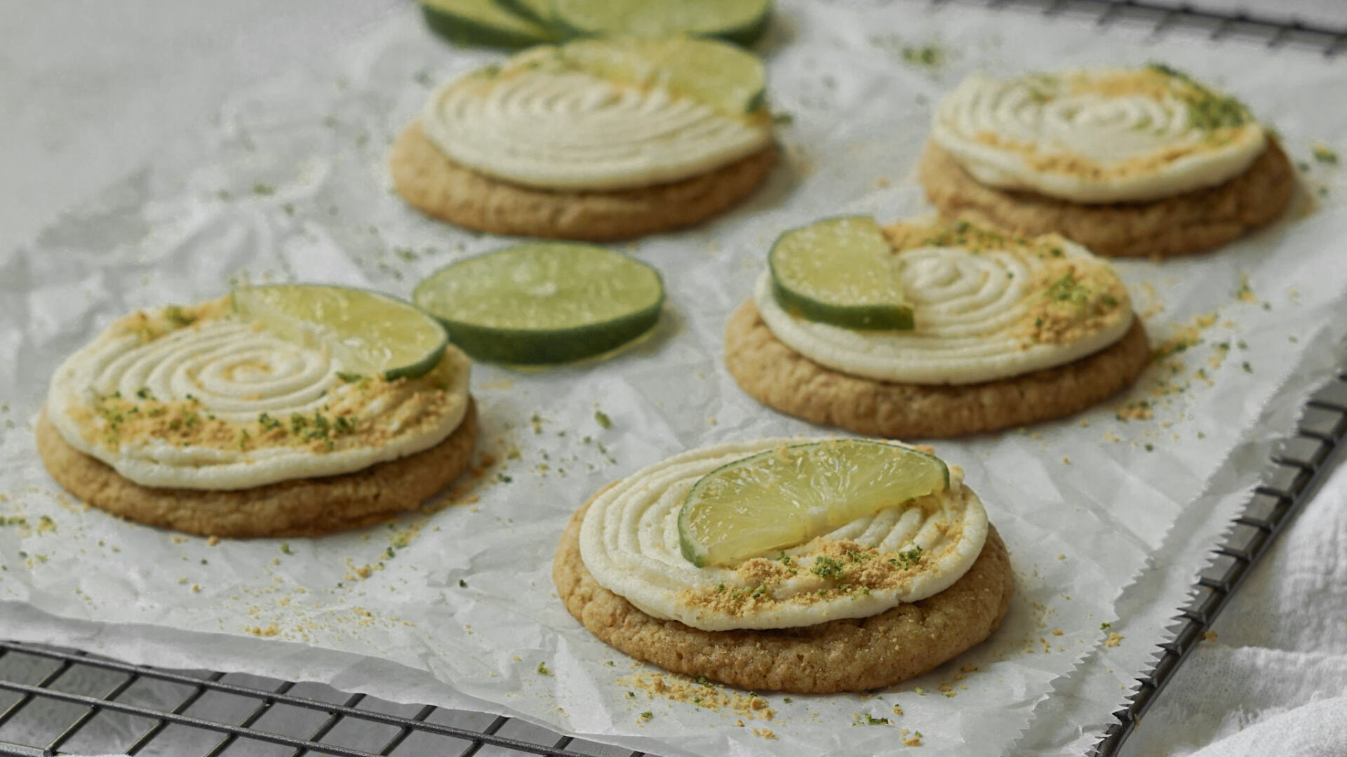 Pumpkin Cake Cookies (Soft Pumpkin Cookies) - Key To My Lime