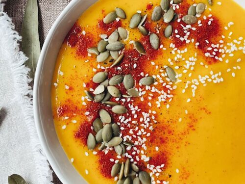 https://nikkivegan.com/wp-content/uploads/2023/09/butternut-squash-soup-1-500x375.jpg